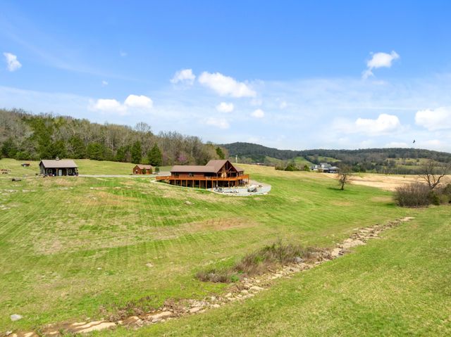 2063 Kennedy Creek Rd, Auburntown, TN 37016