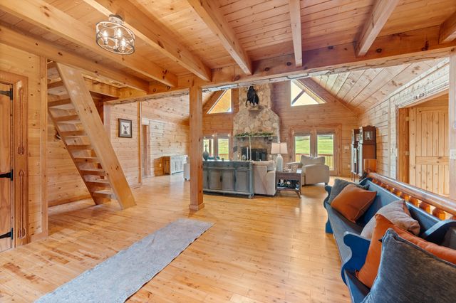 2063 Kennedy Creek Rd, Auburntown, TN 37016