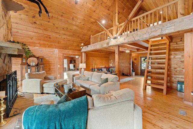 2063 Kennedy Creek Rd, Auburntown, TN 37016