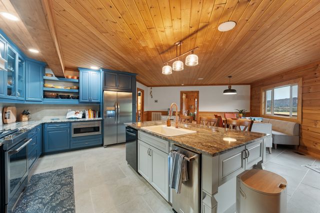 2063 Kennedy Creek Rd, Auburntown, TN 37016