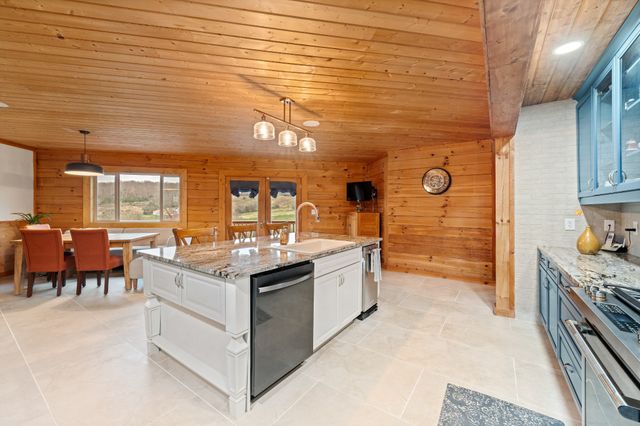 2063 Kennedy Creek Rd, Auburntown, TN 37016