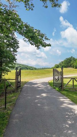 2063 Kennedy Creek Rd, Auburntown, TN 37016