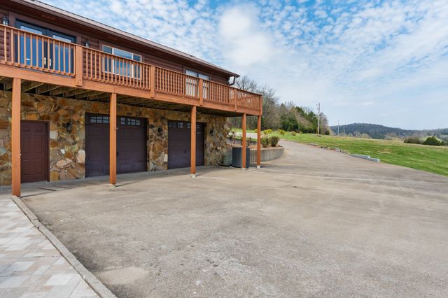 2063 Kennedy Creek Rd, Auburntown, TN 37016