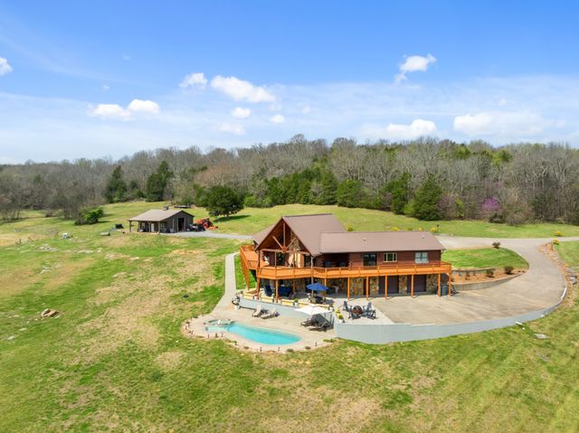 2063 Kennedy Creek Rd, Auburntown, TN 37016