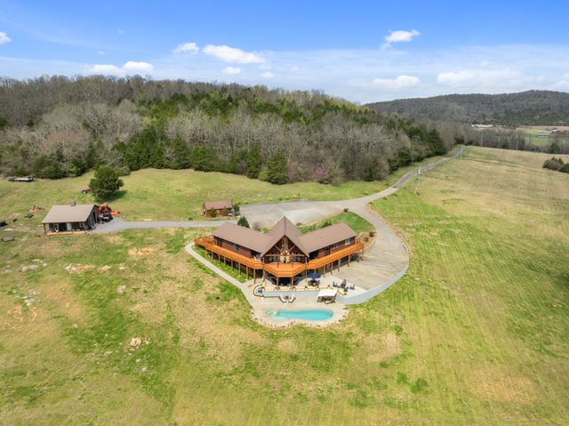 2063 Kennedy Creek Rd, Auburntown, TN 37016