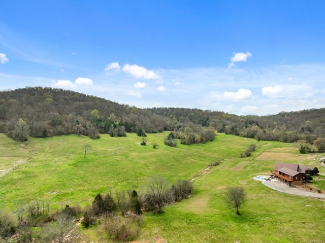 2063 Kennedy Creek Rd, Auburntown, TN 37016