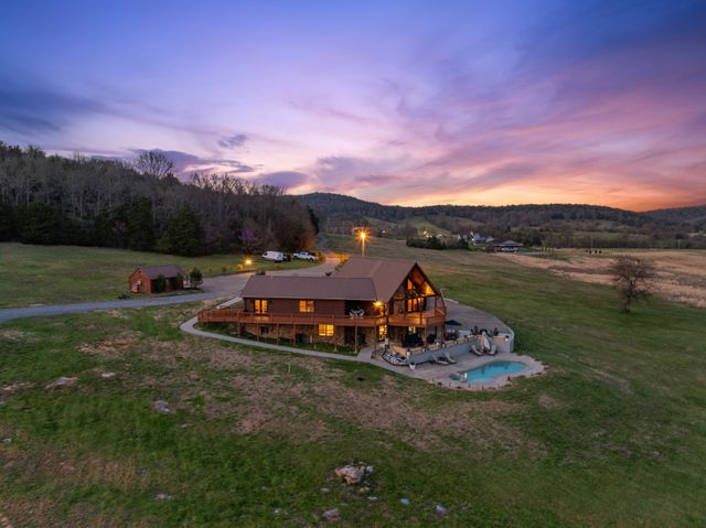 2063 Kennedy Creek Rd, Auburntown, TN 37016