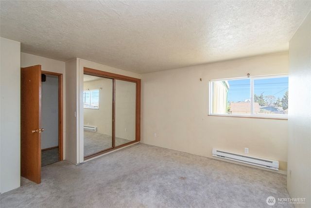 1027 W 9th Street, Port Angeles, WA 98363