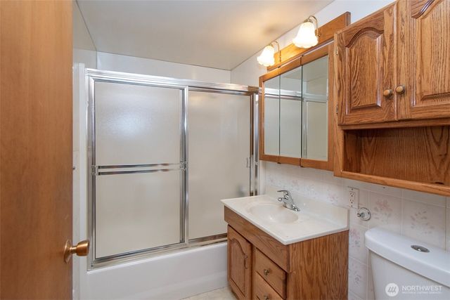 1027 W 9th Street, Port Angeles, WA 98363