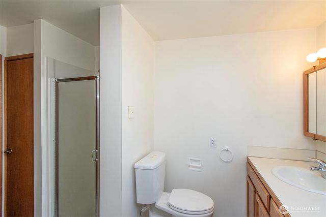 1027 W 9th Street, Port Angeles, WA 98363