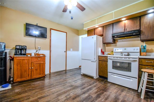 814 Bellows Drive, New Carlisle, OH 45344