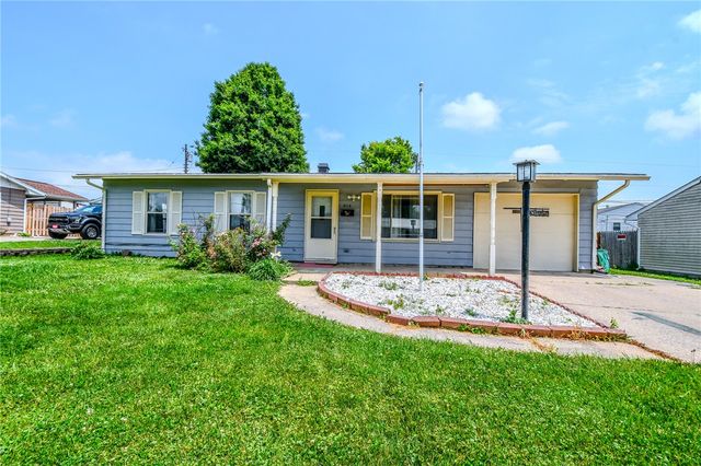 814 Bellows Drive, New Carlisle, OH 45344