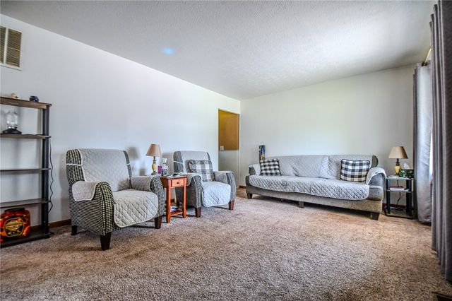 814 Bellows Drive, New Carlisle, OH 45344