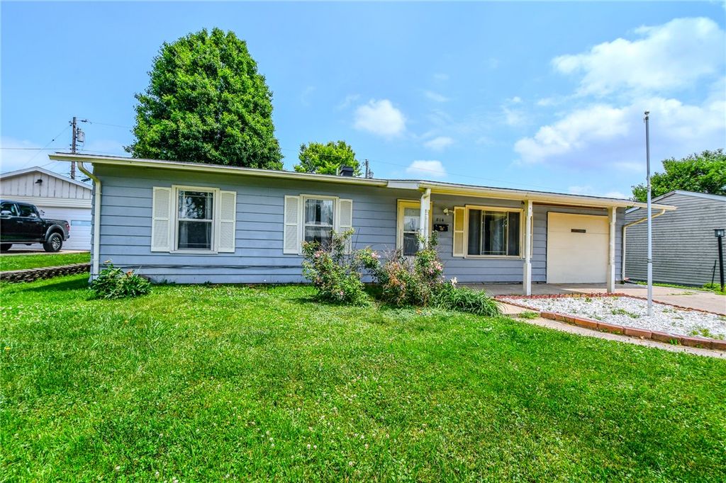 814 Bellows Drive, New Carlisle, OH 45344