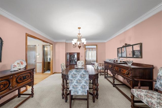 915 W 85th Street, Kansas City, MO 64114