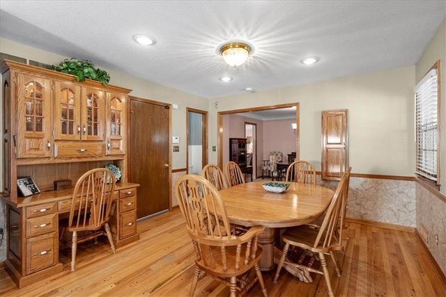 915 W 85th Street, Kansas City, MO 64114