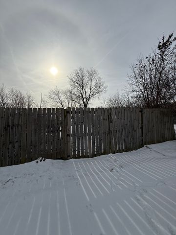 608 Sullivan Lane, University Park, IL 60484