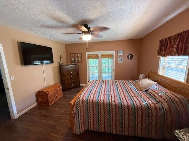 122 Lakeview Rd, Stewart, TN 37175