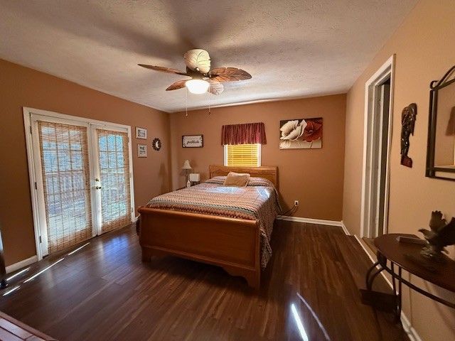 122 Lakeview Rd, Stewart, TN 37175