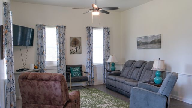 506 Church St, White Bluff, TN 37187