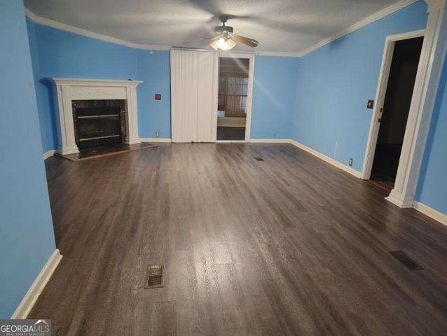 136 Burton Road, Savannah, GA 31405