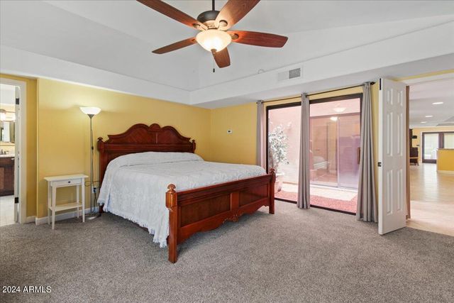 687 N MAY Street, Chandler, AZ 85226