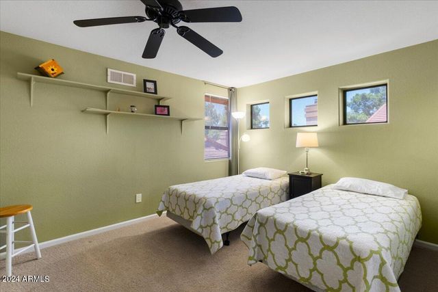 687 N MAY Street, Chandler, AZ 85226