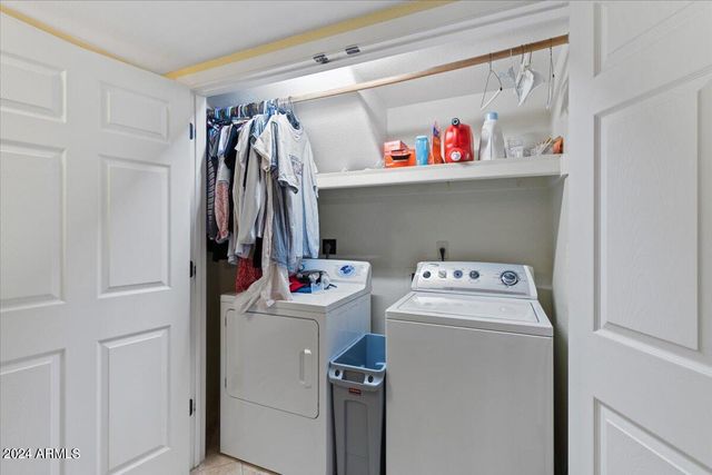 687 N MAY Street, Chandler, AZ 85226