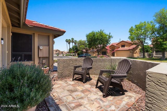 687 N MAY Street, Chandler, AZ 85226