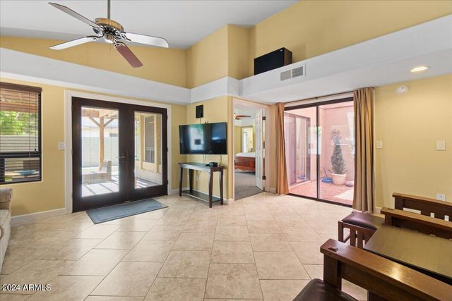 687 N MAY Street, Chandler, AZ 85226