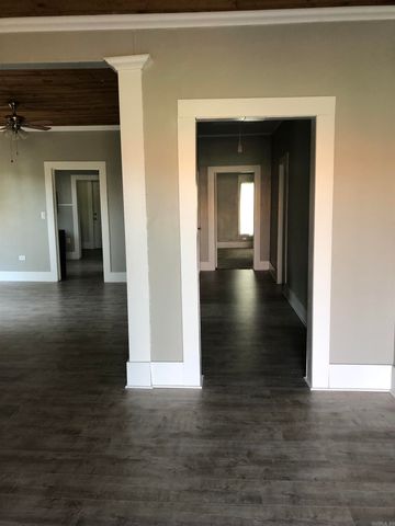 402 N Grand, Searcy, AR 72143