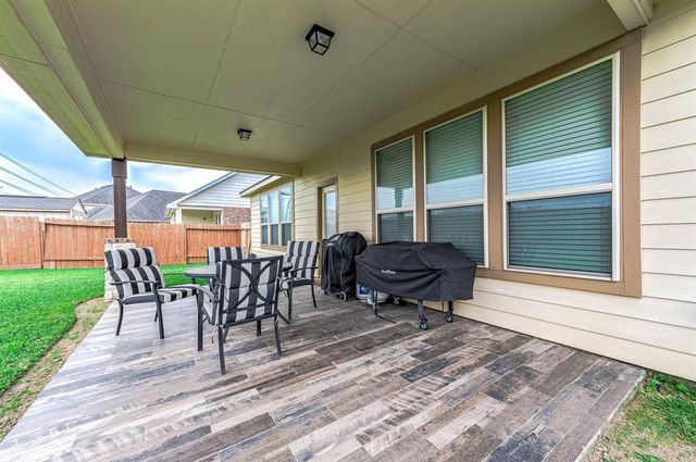 3901 Penny Lane, Deer Park, TX 77536
