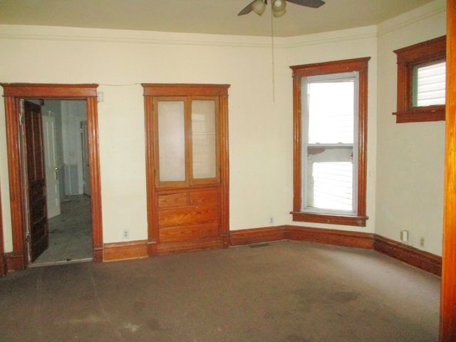 5533 S Princeton Avenue, Chicago, IL 60621