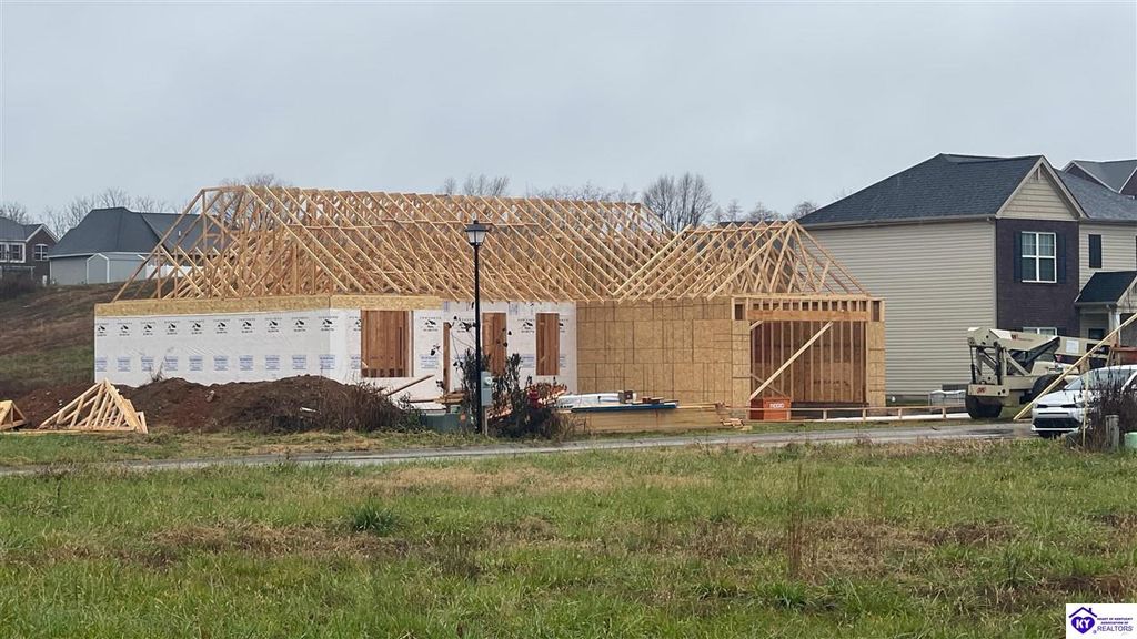 424 Lambrusco Way, Vine Grove, KY 40175