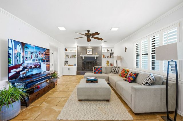 2613 Boeing Dr, Midland, TX 79705