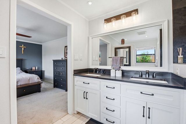 2613 Boeing Dr, Midland, TX 79705