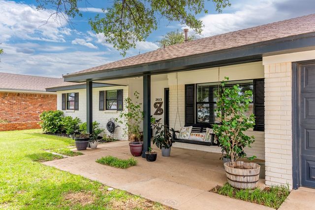 2613 Boeing Dr, Midland, TX 79705