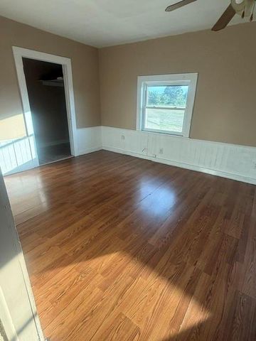 332913 E E 9030 Road, Wellston, OK 74881