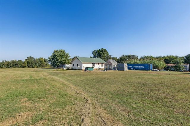 332913 E E 9030 Road, Wellston, OK 74881