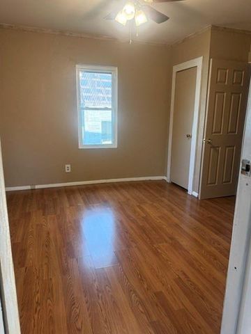 332913 E E 9030 Road, Wellston, OK 74881