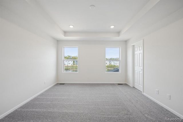 391 Edge Brook Drive, Holly, MI 48442