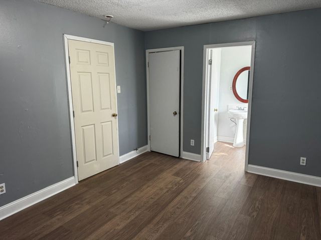 5526 Stonewall Street D, Houston, TX 77020