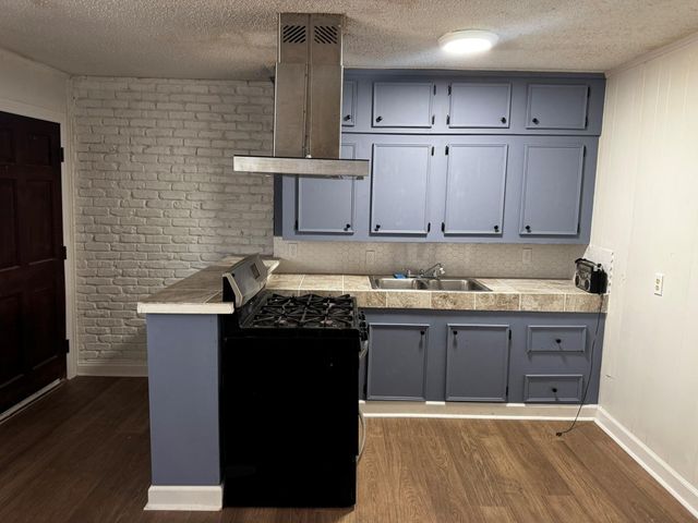 5526 Stonewall Street D, Houston, TX 77020