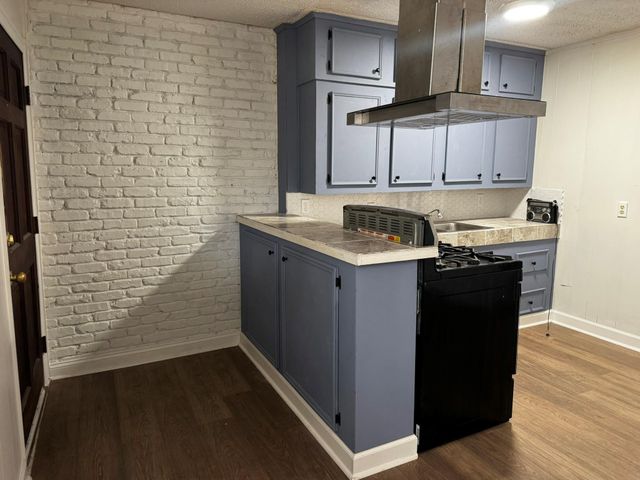 5526 Stonewall Street D, Houston, TX 77020