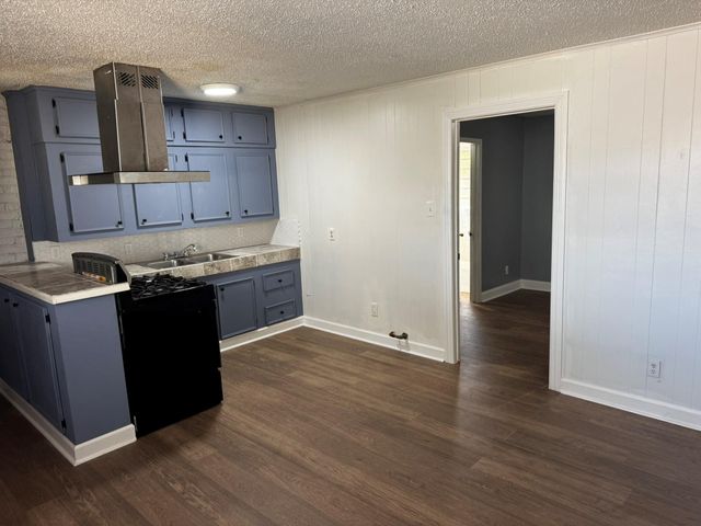 5526 Stonewall Street D, Houston, TX 77020