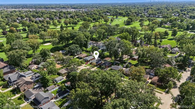 626 Fairway Drive, Royal Oak, MI 48073