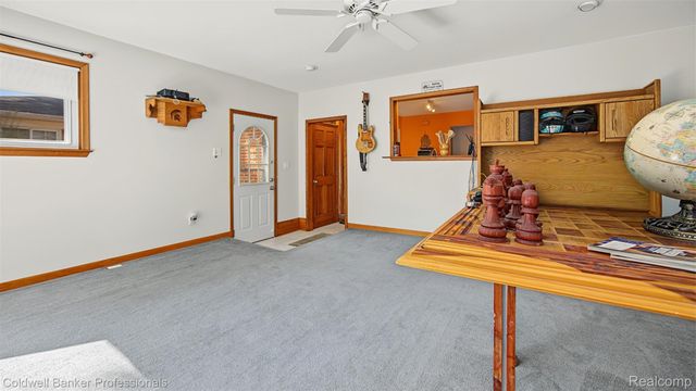 626 Fairway Drive, Royal Oak, MI 48073