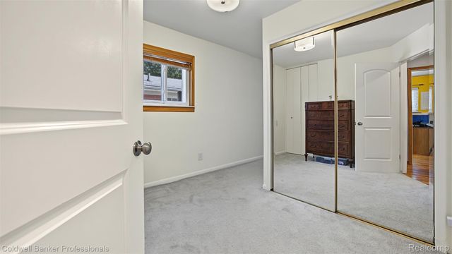 626 Fairway Drive, Royal Oak, MI 48073