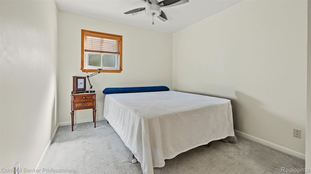 626 Fairway Drive, Royal Oak, MI 48073