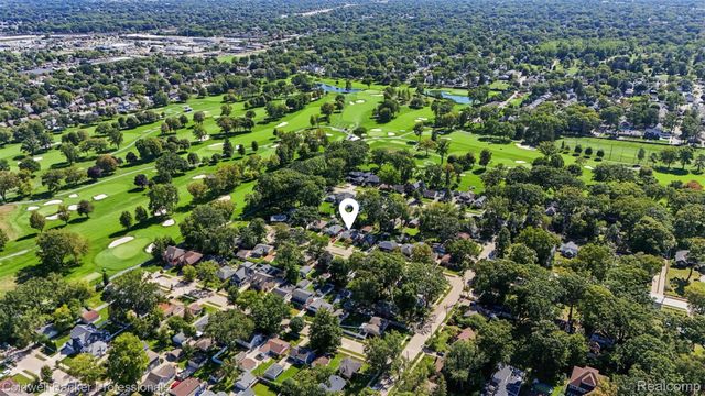 626 Fairway Drive, Royal Oak, MI 48073